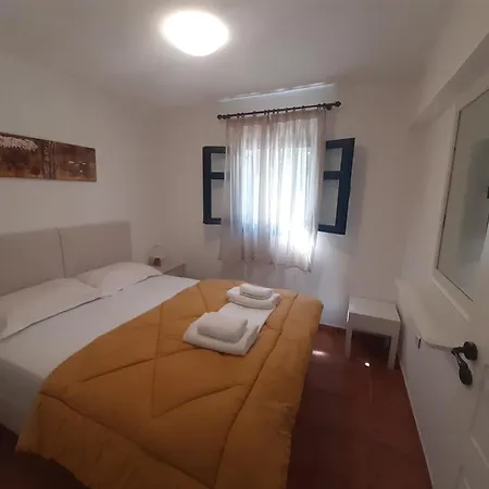 公寓 Kapetaniou Limniónas