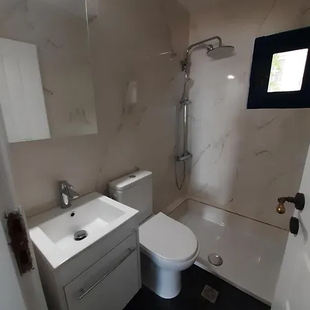 Kapetaniou Λιμνιώνας