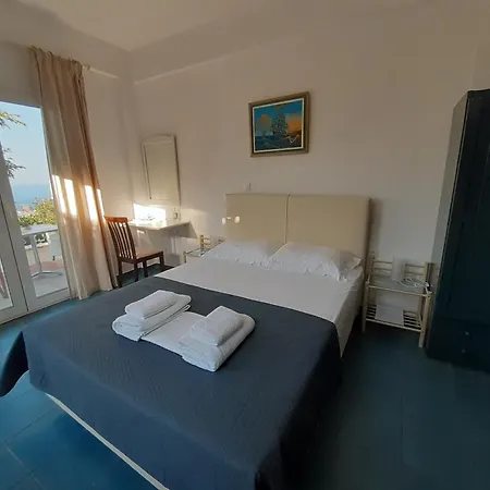 Kapetaniou * Limniónas