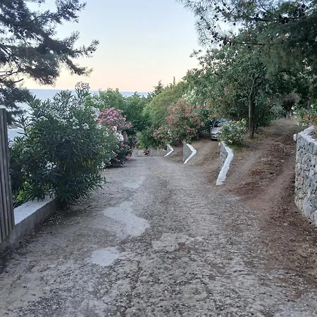 Kapetaniou * Λιμνιώνας